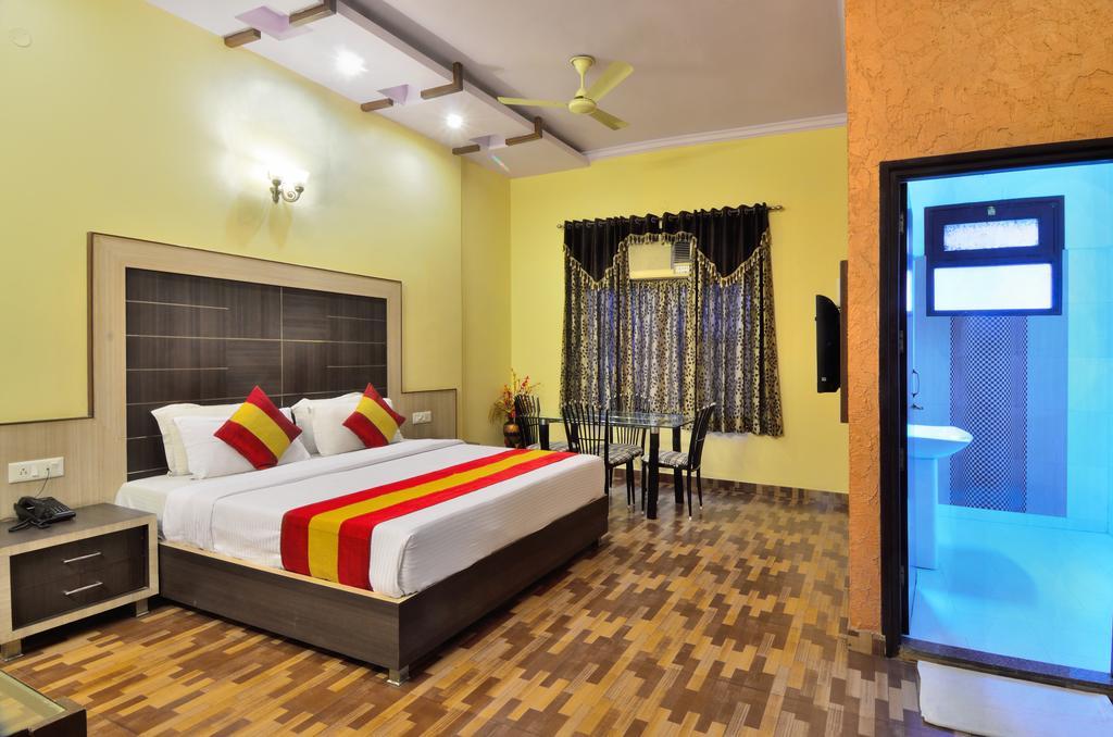 Hotel Roopa International Amritsar Luaran gambar