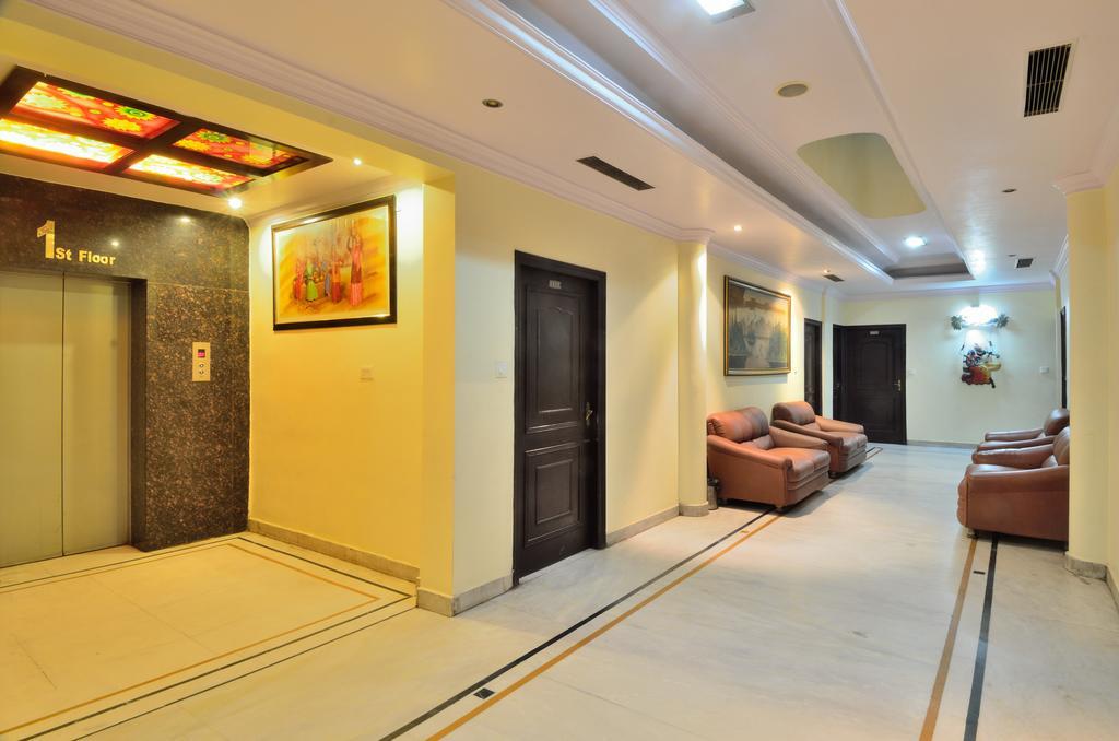 Hotel Roopa International Amritsar Luaran gambar